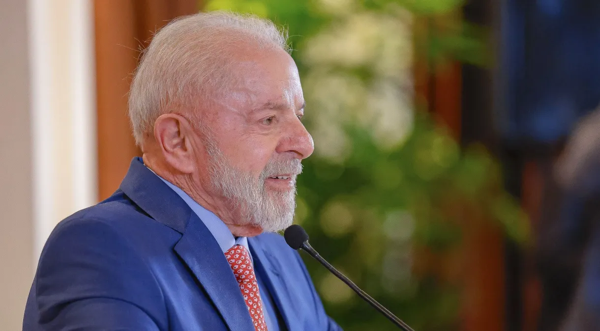 Desaprovação do governo Lula sobe para 56%, aponta pesquisa