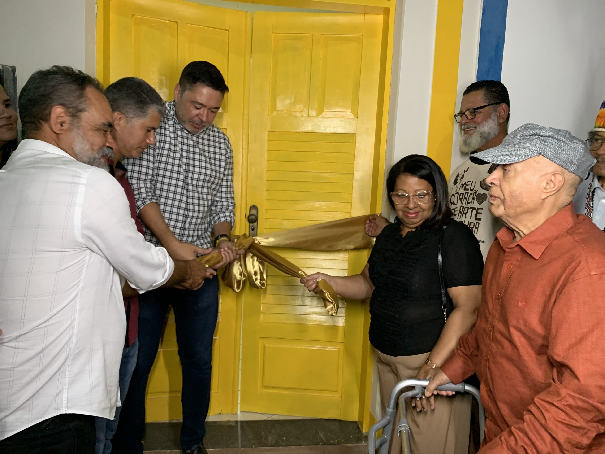 Utinga inaugura Casa da Cultura Otacílio Novaes