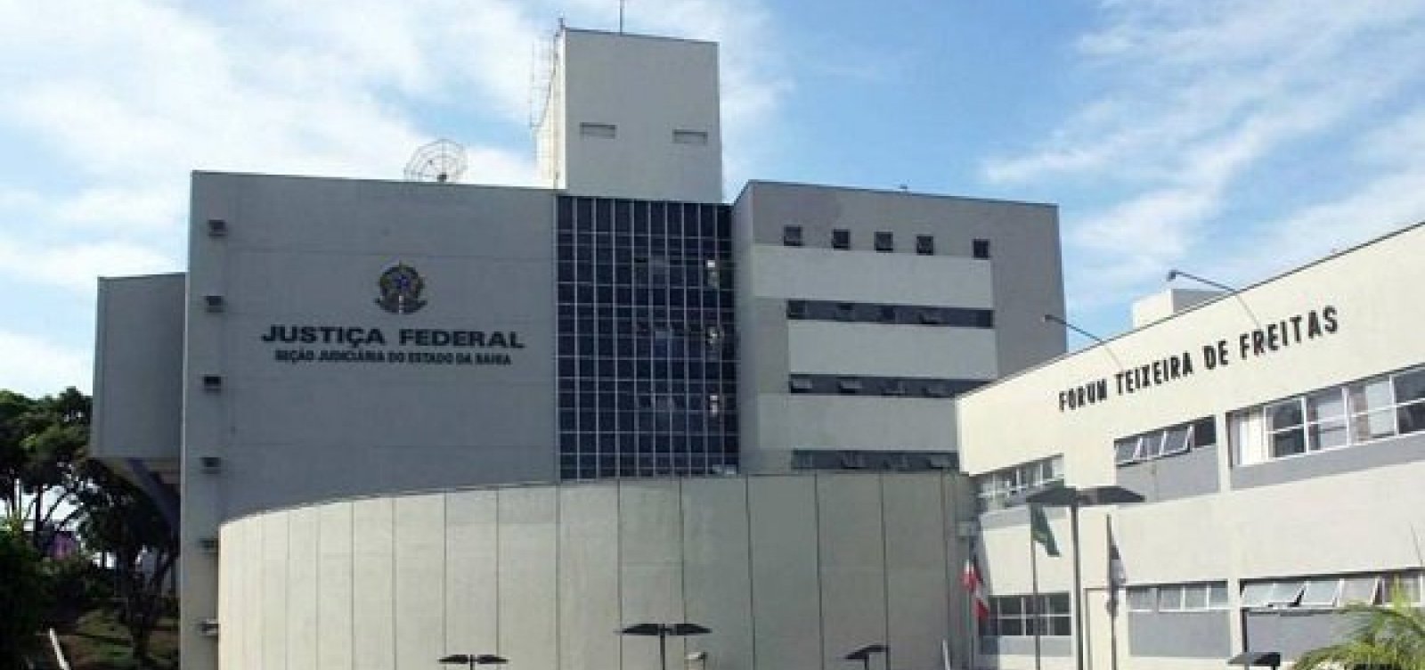 Servidores do Judiciário Federal na Bahia entram em greve
