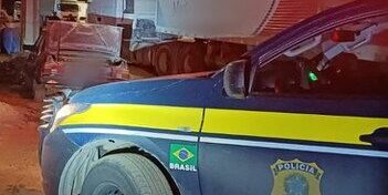 PRF e PM flagram furto de combustível em carretas na BR-242, em Ibitiara