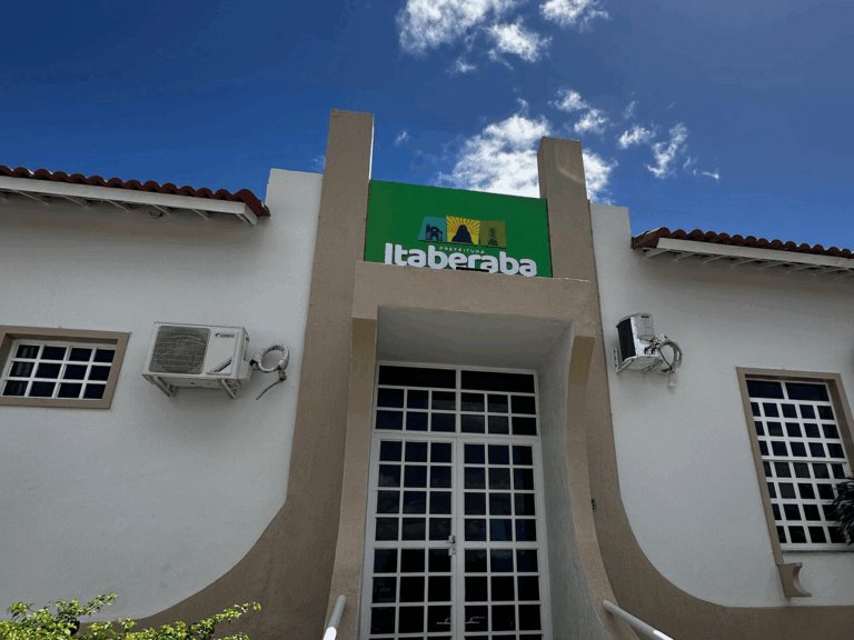 Prefeitura de Itaberaba antecipa pagamento da segunda parcela do 13º salário