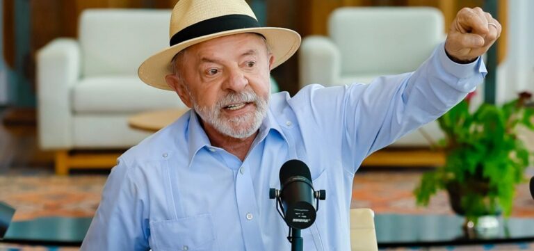 Lula diz confiar em Lulinha e defende investigação sem privilégios