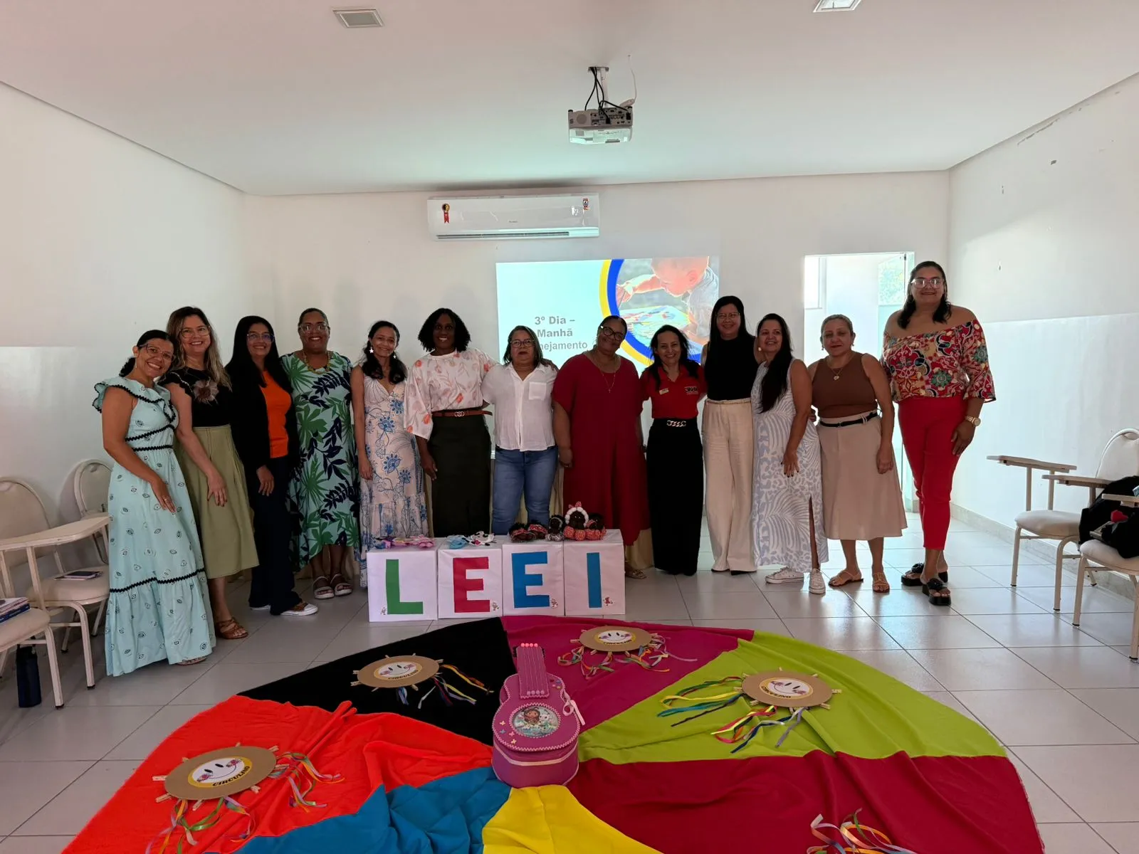 Professores formadores participam de nova edição do LEEI em Itaberaba com foco no currículo e aprendizagem da linguagem